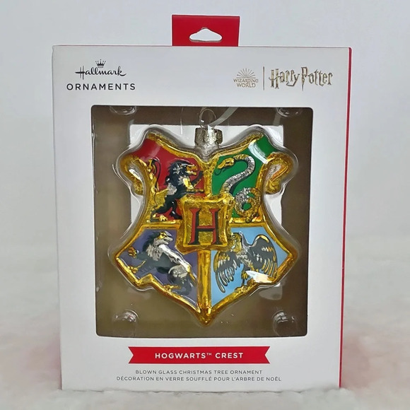 Hallmark Harry Potter Hogwarts Crest Glass Christmas Ornament NIB - Picture 3 of 6